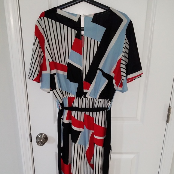 Wide Leg Romper/ Jumpsuit Size 0XL! PRE-OWNED! - Picture 4 of 8
